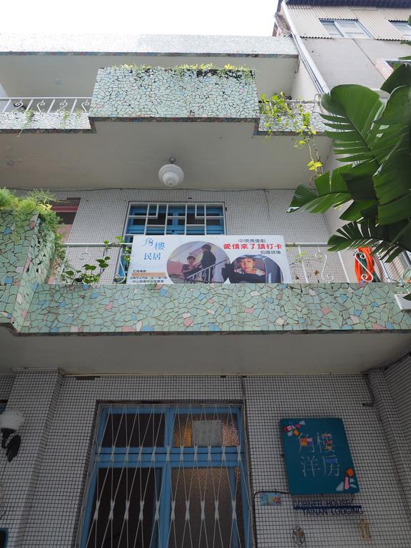 Turret Houses Apartment Tainan Exterior foto